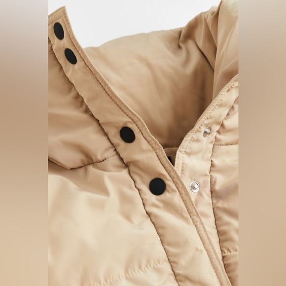 H&M Beige Puffer Jacket - Picture 9 of 10